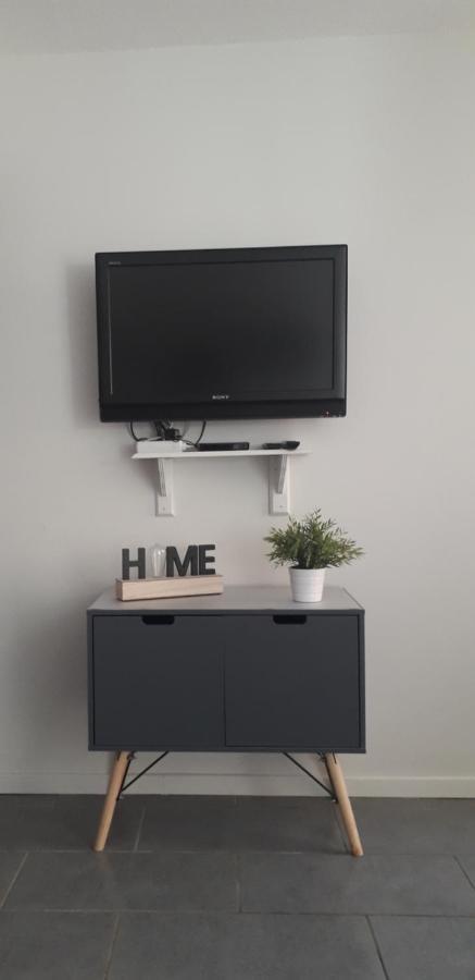 Appartement F2 50m De La Avec Parking Privé